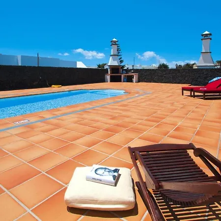 Semesterbostad Vacation Home, San Bartolome